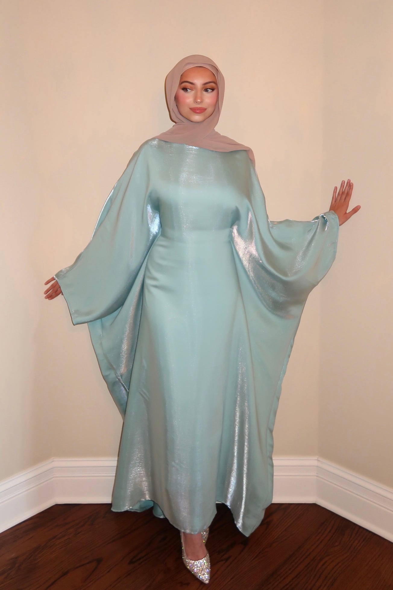 TURQUOISE BUTTERFLY ABAYA