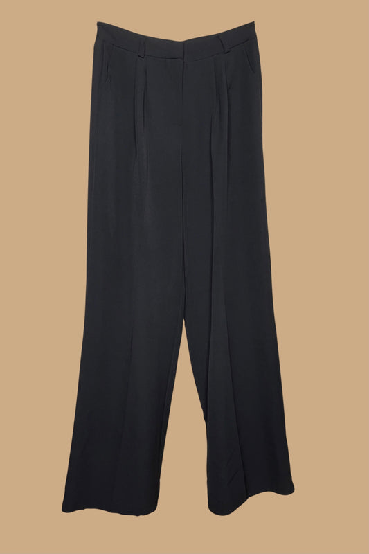 THE RELAXED PANT