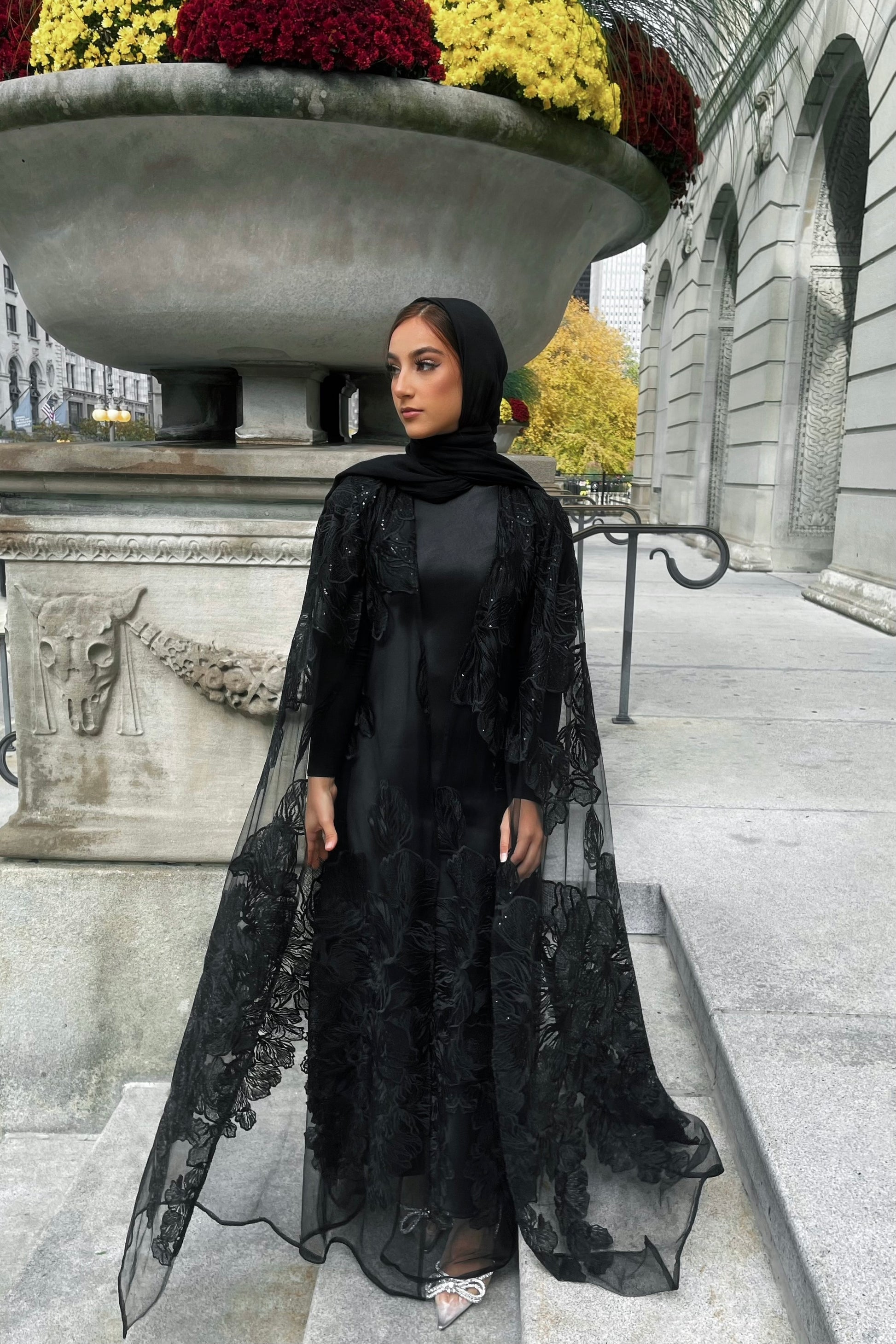 BLACK ROSE CAPE Danya Marou BLACK ROSE CAPE Danya Marou